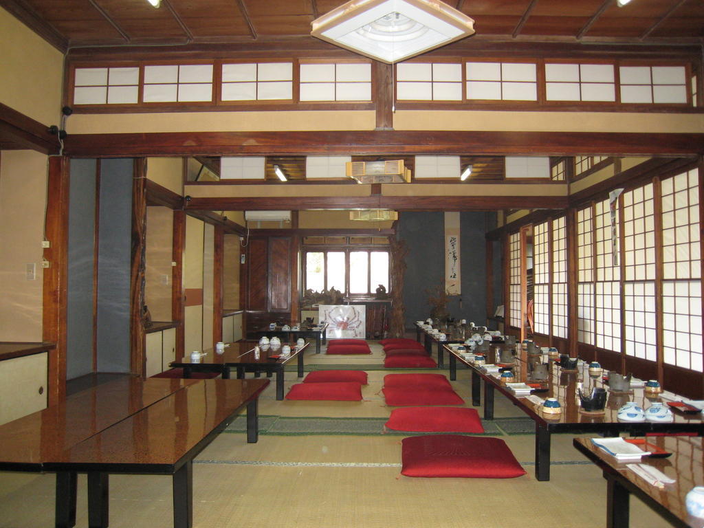 Kajiya Ryokan Futtsu Exterior photo