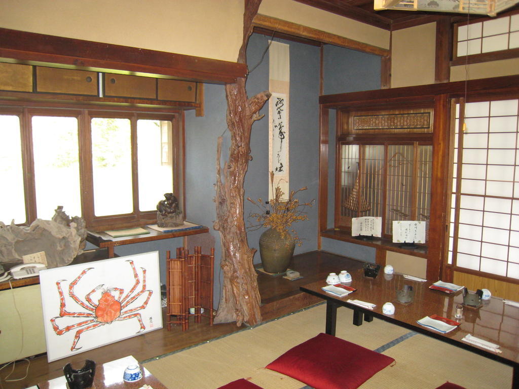 Kajiya Ryokan Futtsu Exterior photo